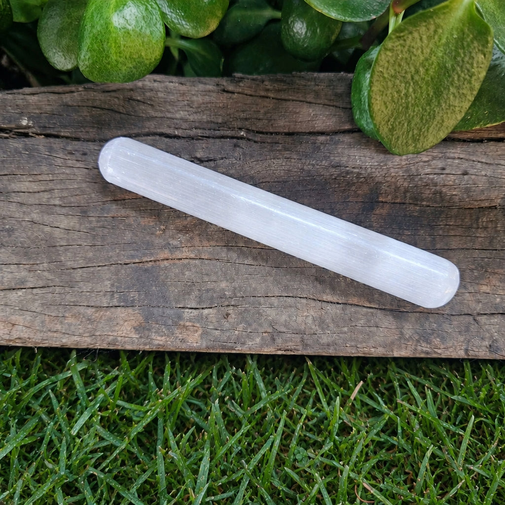 15.5cm Selenite Wand