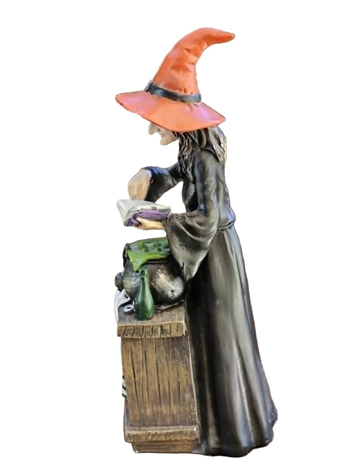 24cm Witch Casting a Spell