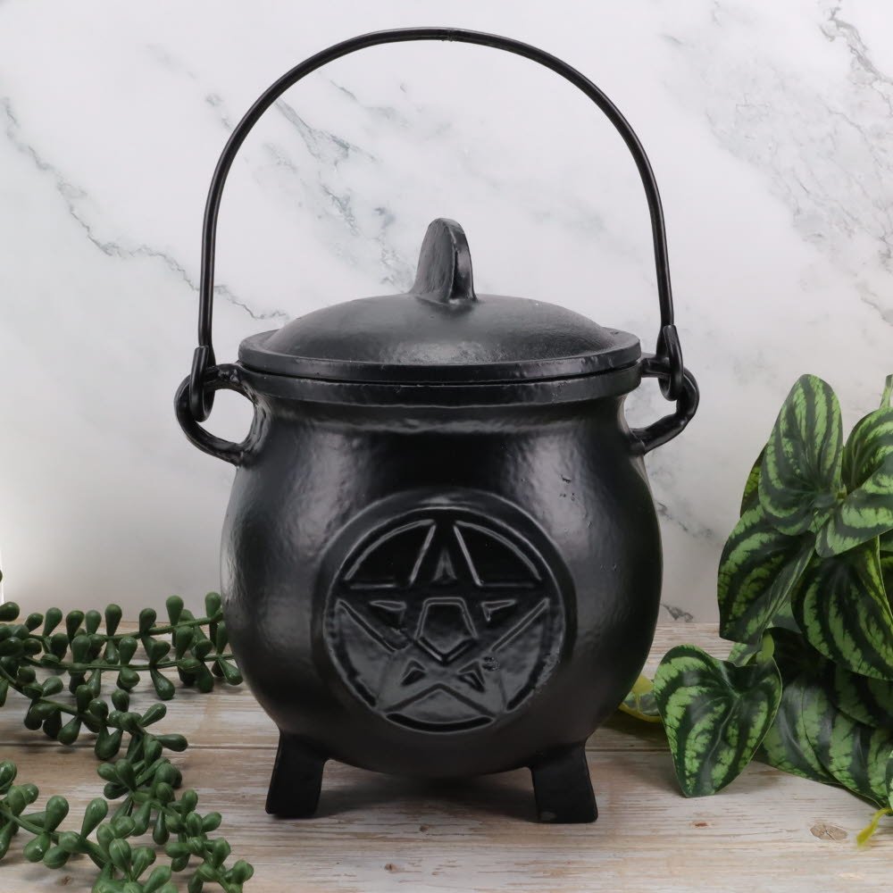 Cauldron Cast Iron Pentacle 13cm x 19cm