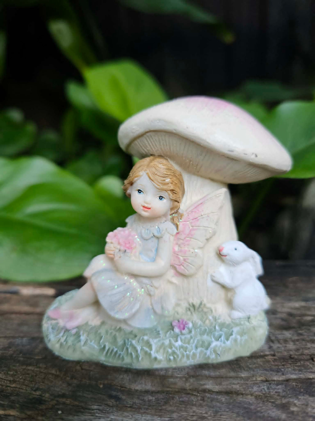 8cm Fairy W/Rabbit Under Mushroom